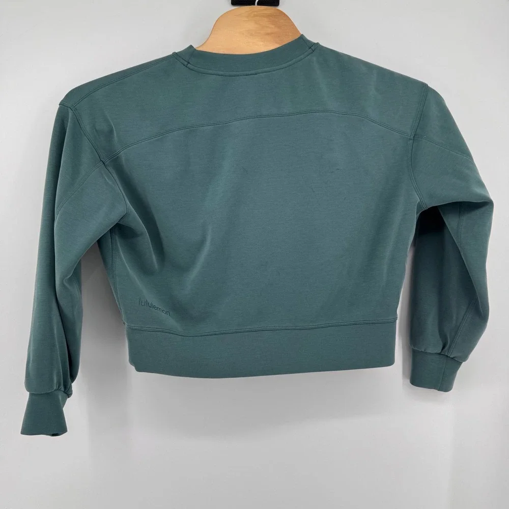 Lululemon Perfectly Oversized Cropped Crew Women 4 Teal Blue Green Sweatshirt - Picture 3 of 8